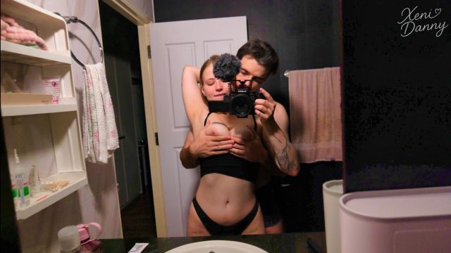 Xenidanny's face-fucked for an explosive cum shower